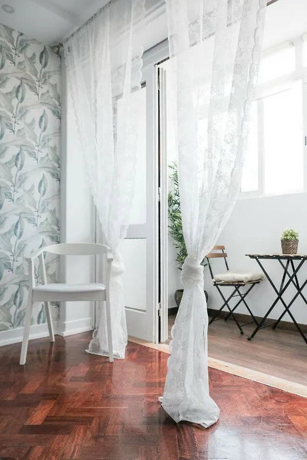 Guest house 4U Lisbon Suites & Guesthouse VII Airport Portugal