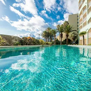 Pestana Ocean Bay Отель Фуншал