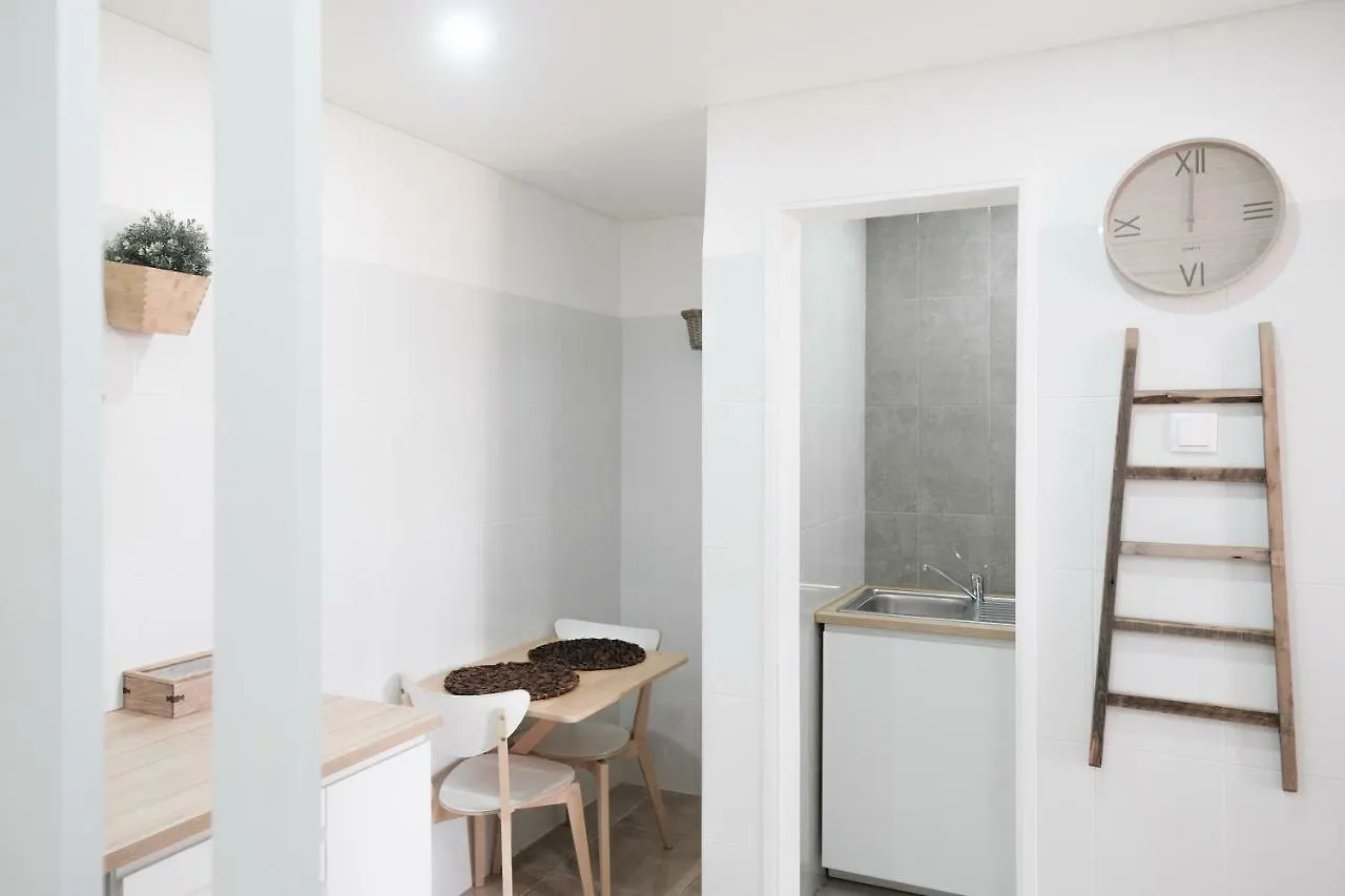 Guest house 4U Lisbon Suites & Guesthouse VII Airport Portugal